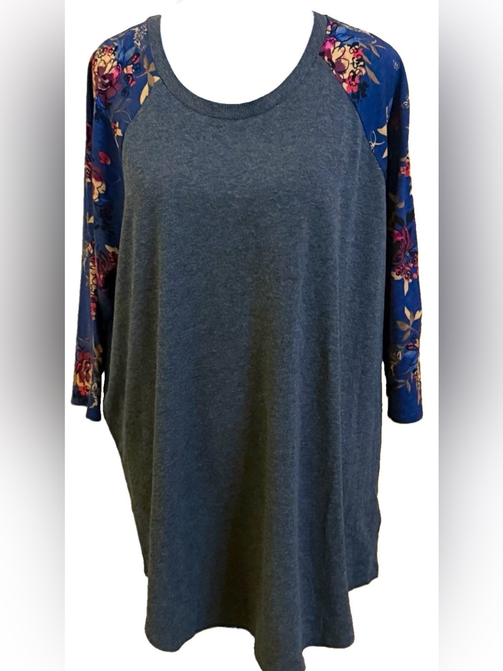 NWT Torrid Super Soft Jersey Baseball Tee Gray Blue Floral Top Shirt Plus 2X